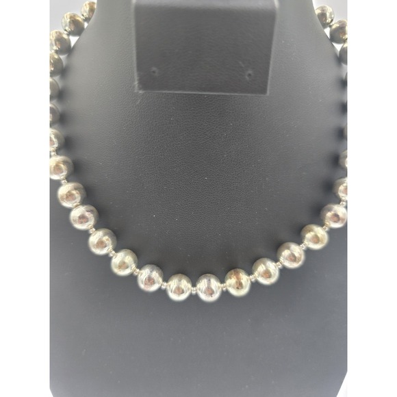 American Eagle Outfitters Silver Ball Bead Necklace with Flower & Heart Charms - Picture 5 of 5